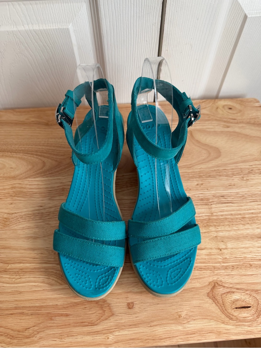 Crocs Leigh II Adjustable Ankle Strap Wedge Heeled Sandals Turquoise Size 8 - Picture 2 of 12